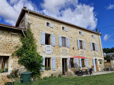 Très belle propriété équestre de 14 ha