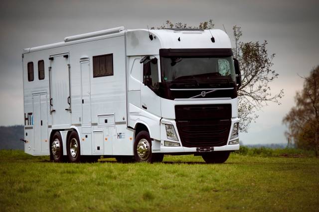 VOLVO FH 500 HTI COMPETITION 5