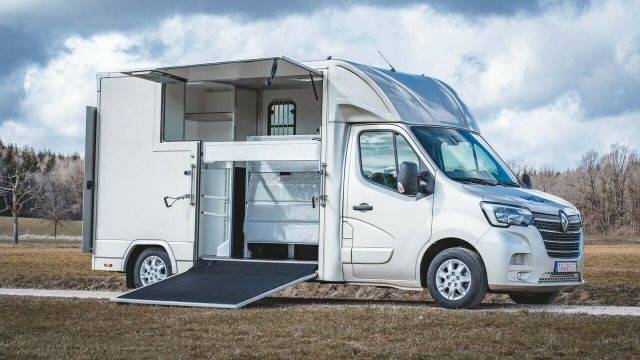 RENAULT MASTER DCI 165 HTI CLASSIC