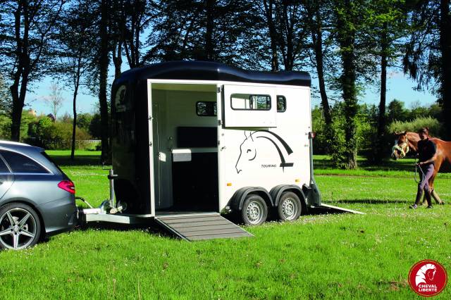 VAN NEUF CHEVAL LIBERTE – 1.5 PLACES – TOURING ONE 