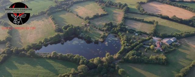 Petit coin de paradis de 15ha situé en Vendée (17)