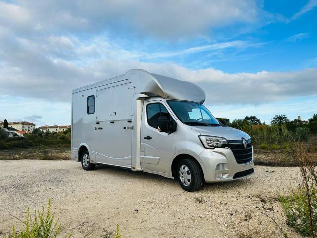 RENAULT MASTER DCI 165 ATM STALLION