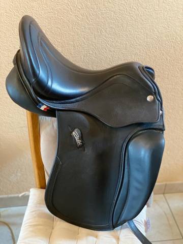 Selle de dressage Zaldi