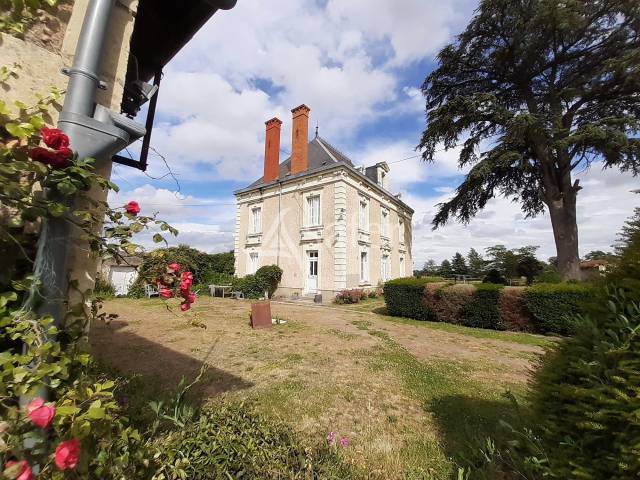 Propriété Rurale sur environ 4 ha