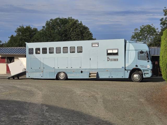 Camion PL occasion 8 chevaux