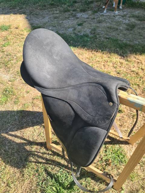 Selle de dressage