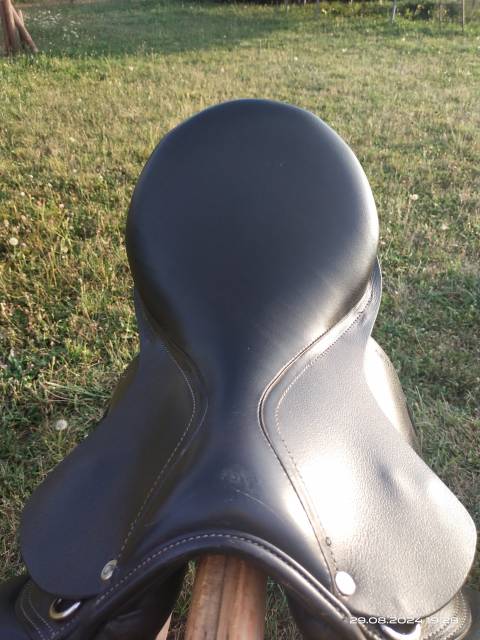 Selle Décathlon  en cuir noir