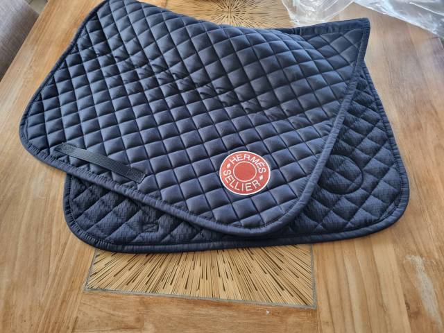 TAPIS DE SELLE HERMES - DRESSAGE -