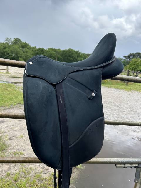 Selle dressage wintec 17,5