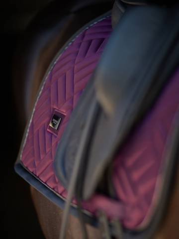 Tapis de selle Modern Purple Night - Equestrian Stockholm