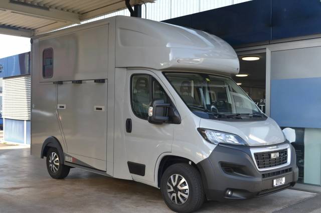 PEUGEOT BOXER BLUEHDI 165 MSG SUPERLIGHT PLUS