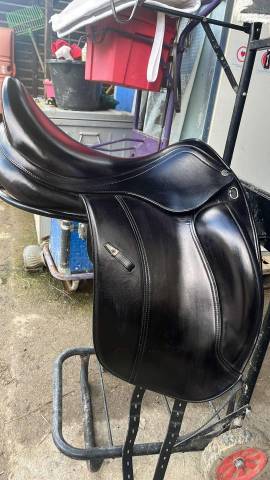 Selle de dressage Équipe Olympia 