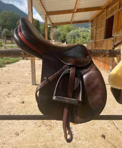 Selle Devaucoux cuir marron 17,5