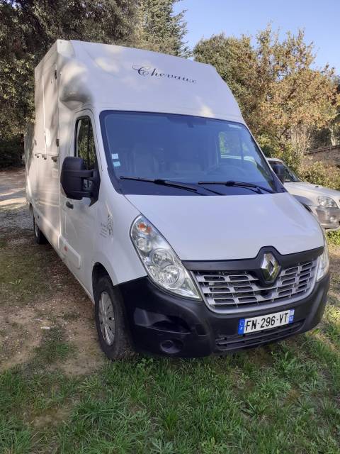 Camion 2 chevaux VL carrosserie neuve