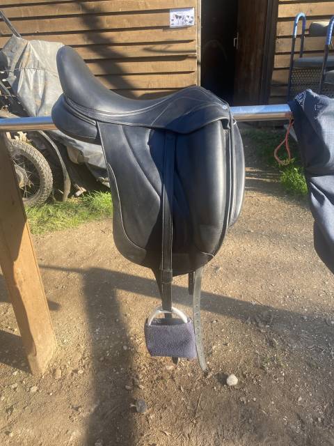 Selle dressage Antares