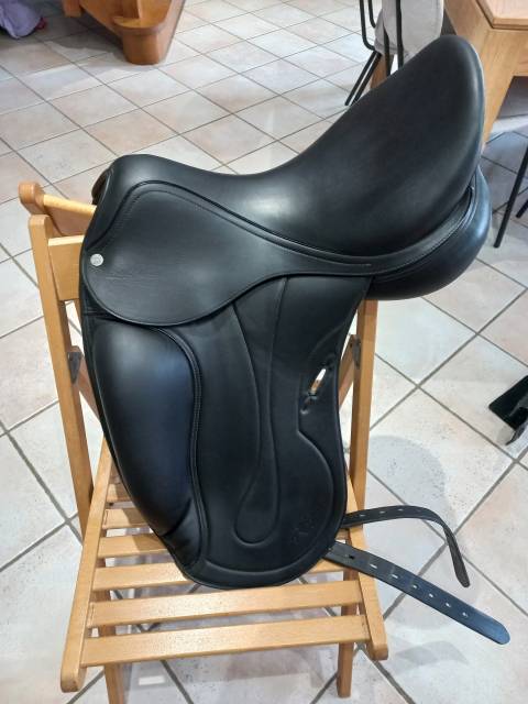 Selle de dressage EQUIPE 