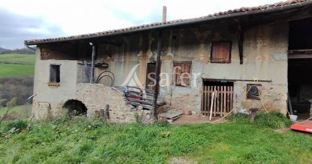 FERME A RENOVER - ST GENIS L'ARGENTIERE