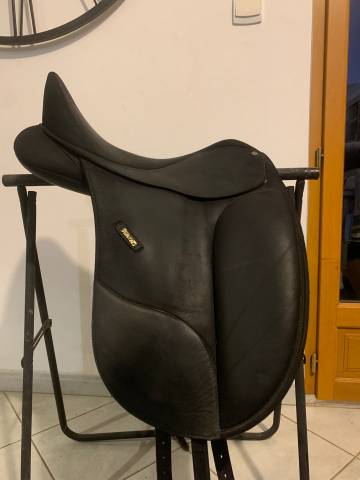 selle dressage WINTEC