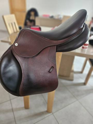 Selle Cwd 17,5 pouces