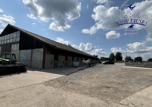 AUBEL - Centre équestre sur 3 hectares - en activité