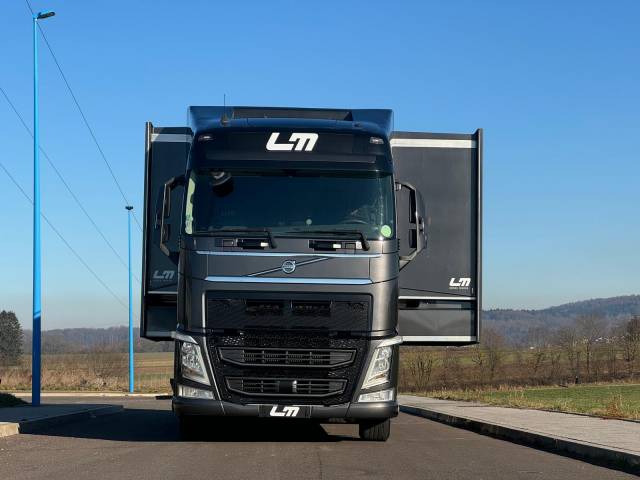 VOLVO FH 420 PAILLARD 7 CHEVAUX DOUBLE POP-OUT 