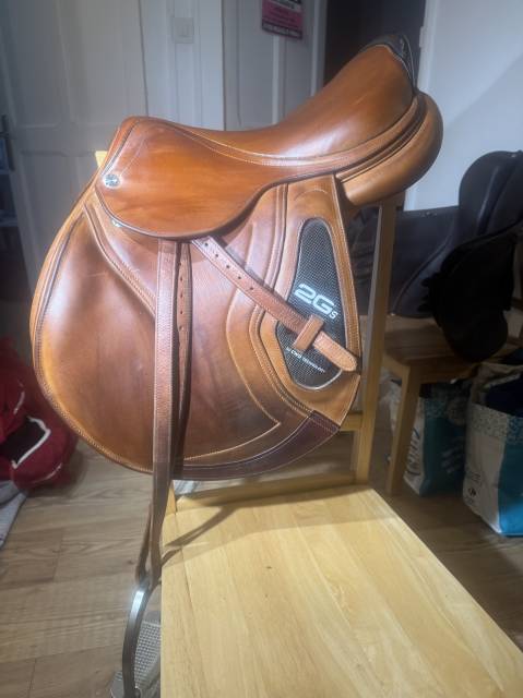 À vendre selle CWD 2 Gs 