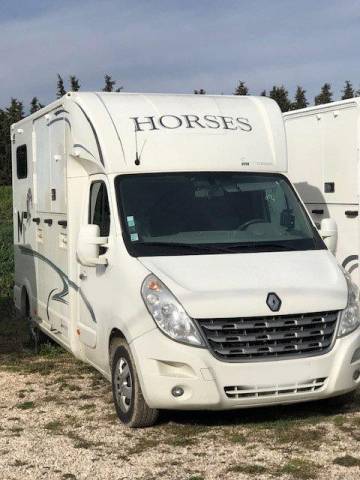 master 170cv/2014/156400kms/révisé/40500 euros 