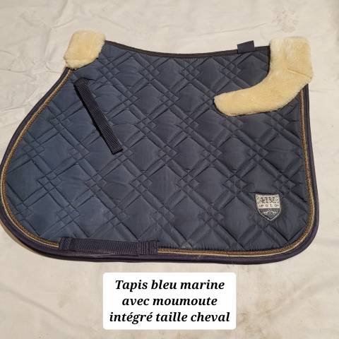 Tapis HV polo avec moumoute intégré taille cheval