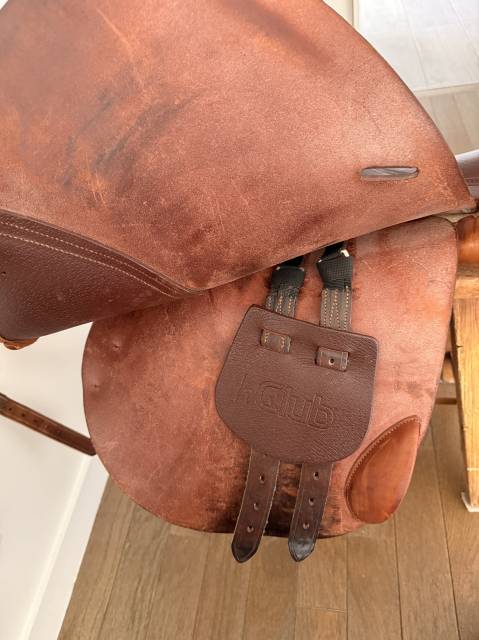 Selle cwd club 17’’ – série 2/25 – 2020 – très bon état