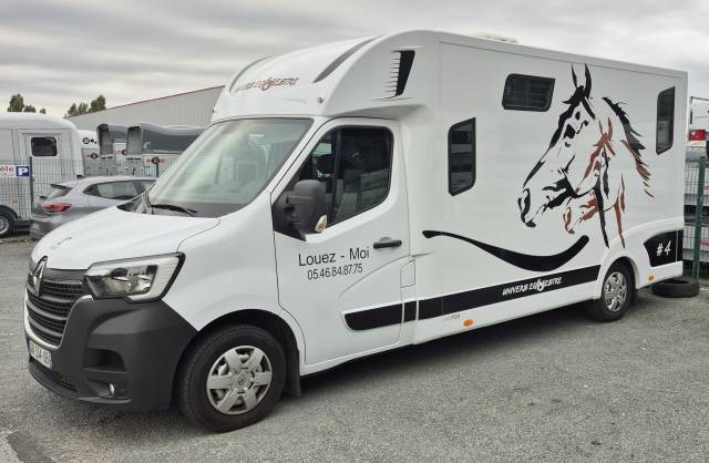 Camion theault renault occasion avril 2022