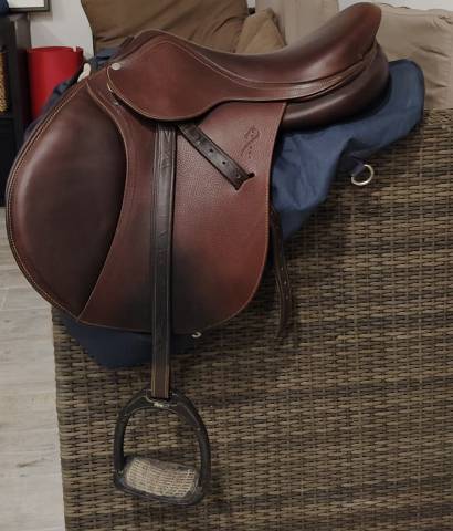 Selle antares evolution marron taille 17'