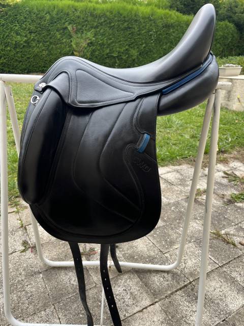 Selle dressage cwd se37