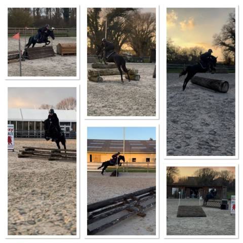 Ponette de sport 148 cm 6 ans onc