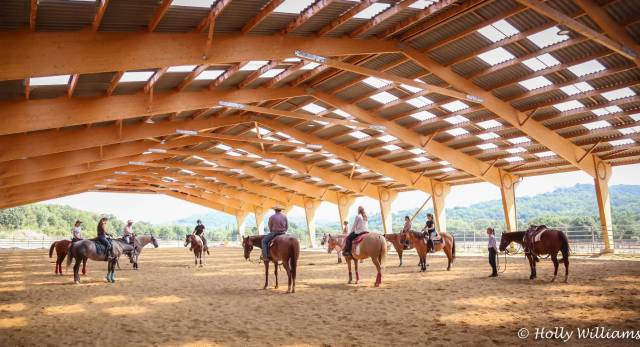 Pension chevaux - vano stables - goudargues 30630