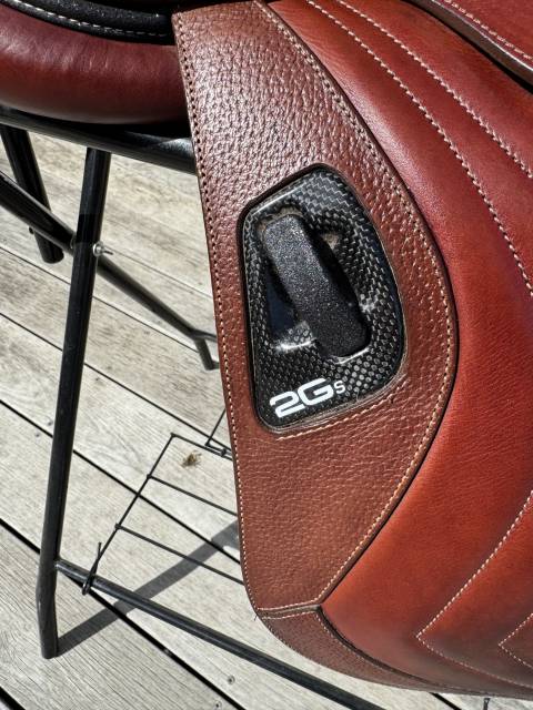 Selle demoiselle 2gs 17 pouces année 2024