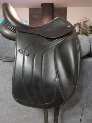 Selle de dressage antares monoquartier