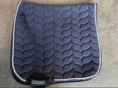 Tapis coupe dressage