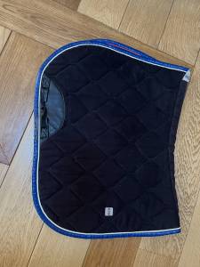 Tapis de selle GEM noir 