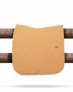 Tapis de selle LOVE Caramel Dressage - GEM