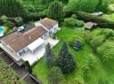 Belle propriété avec gîte, chalet et piscine 