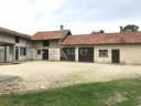 JAYAT / Ferme à rénover / 80 m² / 3.56 ha