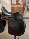 Selle de dressage ikonic light - double-quartier