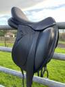 Selle dressage Devoucoux Makila S 17,5 noire