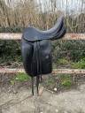 Selle de dressage 