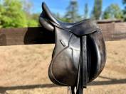 Selle dressage devoucoux 17 pouce