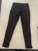 - LOT : Pantalon noir taille 38 + 2 paires chaussettes 