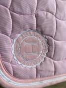 Tapis harcour rose 