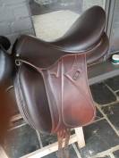 Magnifique selle dressage devoucoux makila s