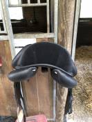 Selle de dressage GBS 18"