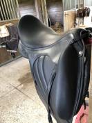 Selle de dressage GBS 18"